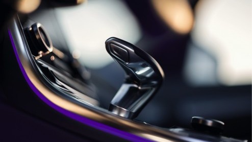 Alle details over de nieuwe generatie Renault Espace, die getransformeerd is van MPV naar crossover met vierwielbesturing, LED-verlichting en massagestoelen.