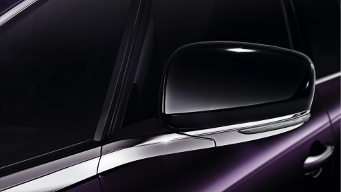 Alle details over de nieuwe generatie Renault Espace, die getransformeerd is van MPV naar crossover met vierwielbesturing, LED-verlichting en massagestoelen.