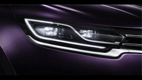 Alle details over de nieuwe generatie Renault Espace, die getransformeerd is van MPV naar crossover met vierwielbesturing, LED-verlichting en massagestoelen.