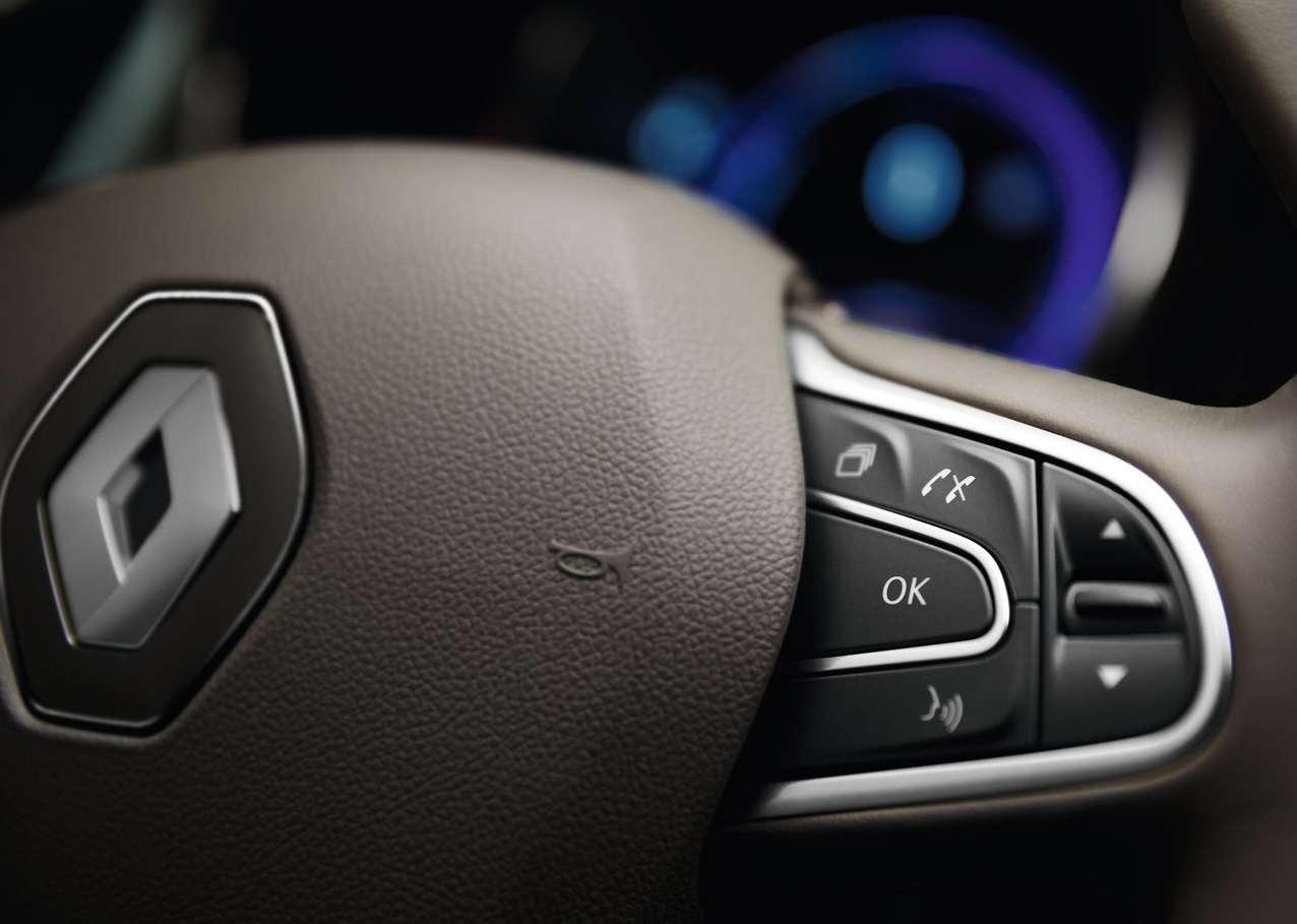 Nieuwe Renault Laguna wordt op 6 juli onthuld, staat daarna op de IAA Frankfurt, komt in oktober op de markt en is er begin 2016 als Estate.