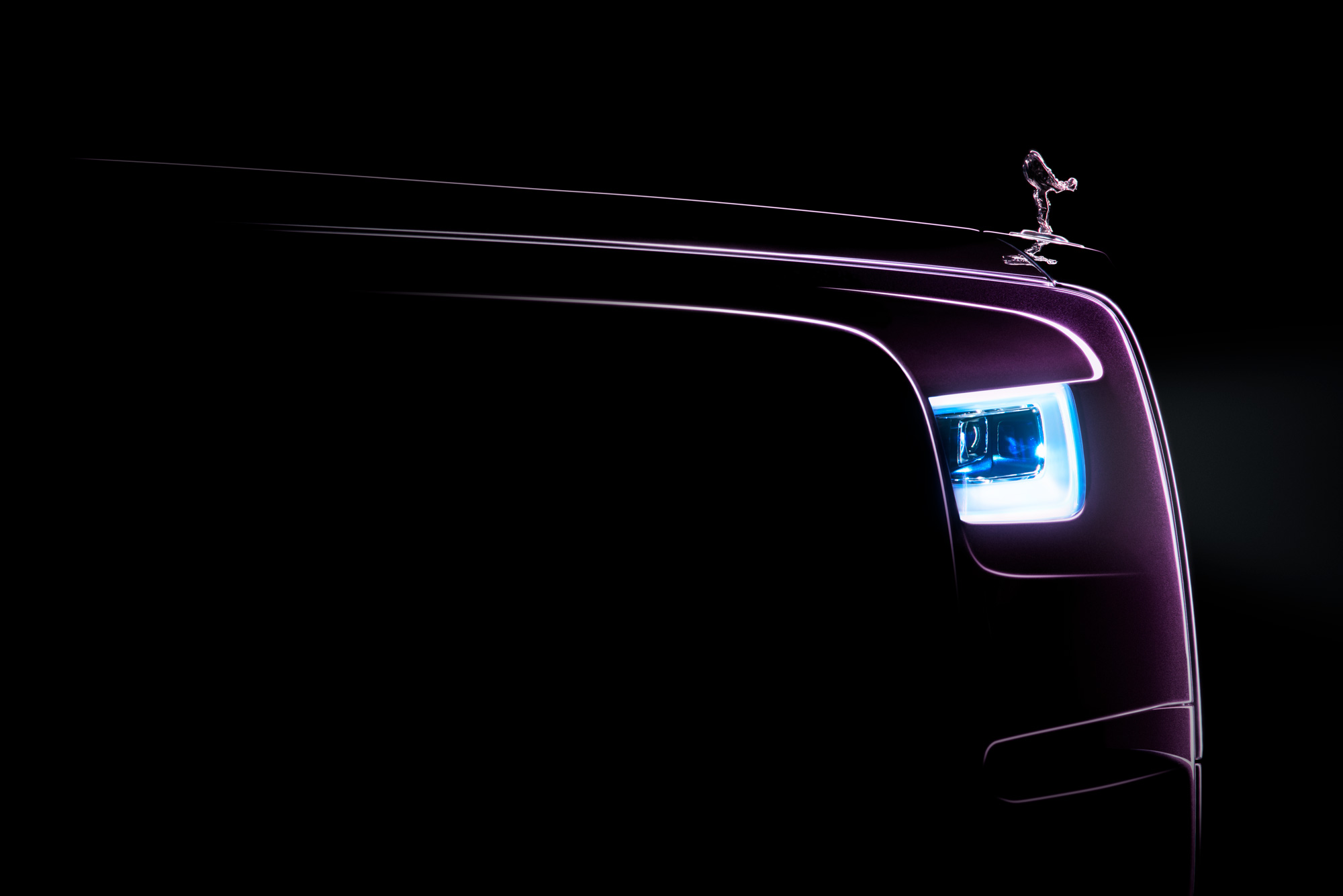 De achtste generatie Rolls Royce Phantom wordt donderdag 27 juli 2017 om 22.00 uur onthuld.