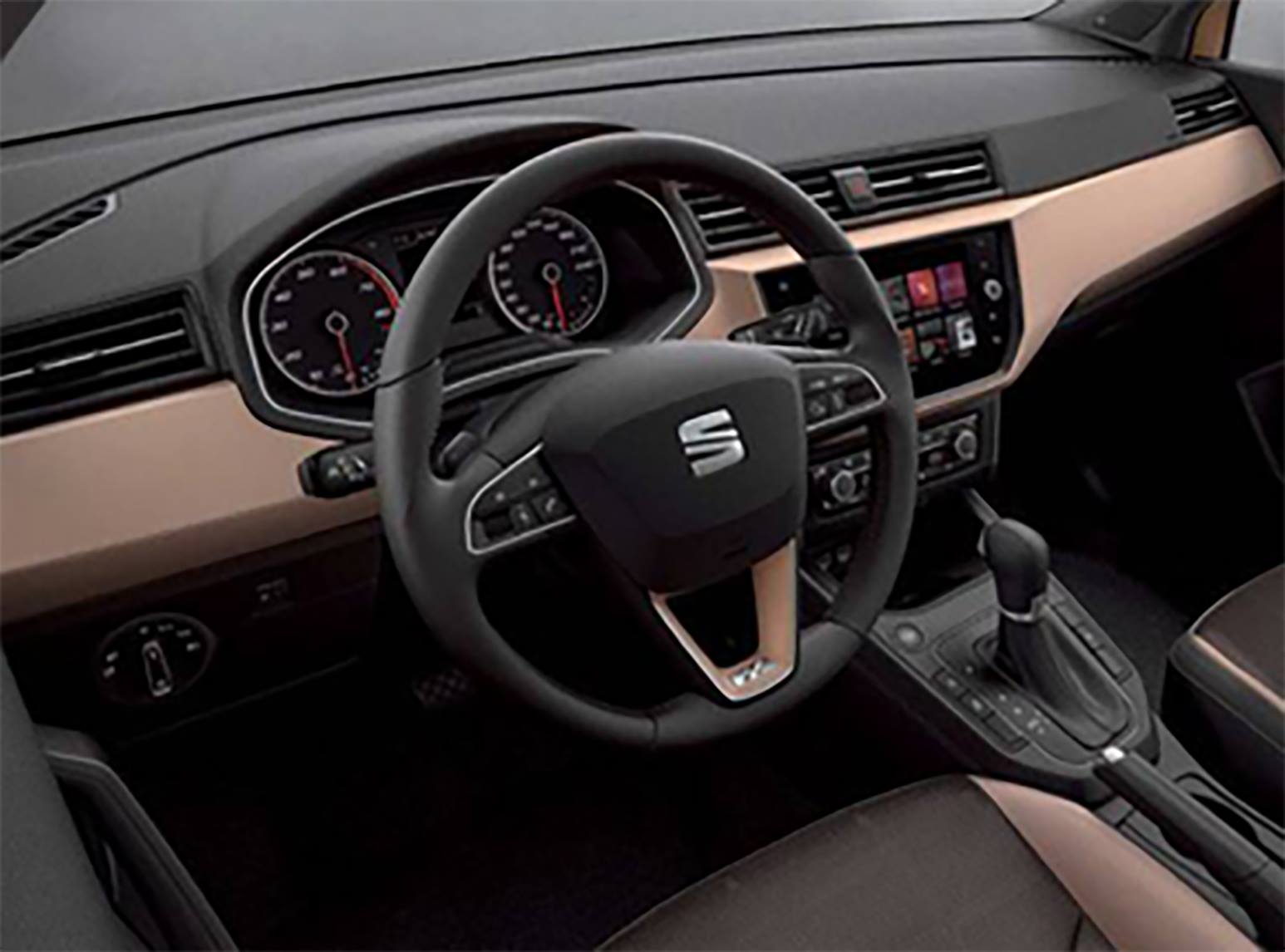 De nieuwe SEAT Ibiza is te vroeg op het internet beland. Daardoor kunnen we nu alvast een blik werpen op SEATs nieuwe hatchback.