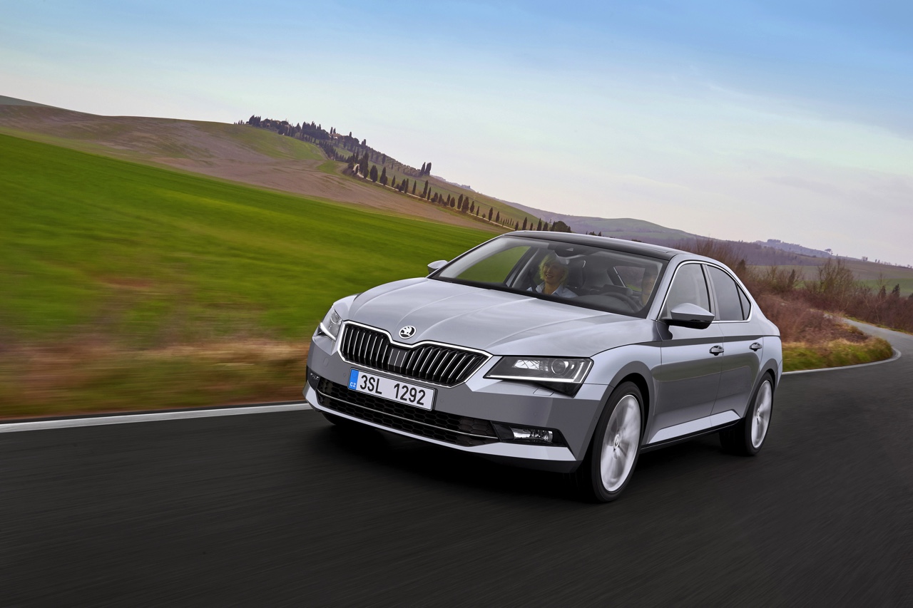 Nieuwe Skoda Superb getest: eerste indruk tijdens de persintroductie in Florence.
