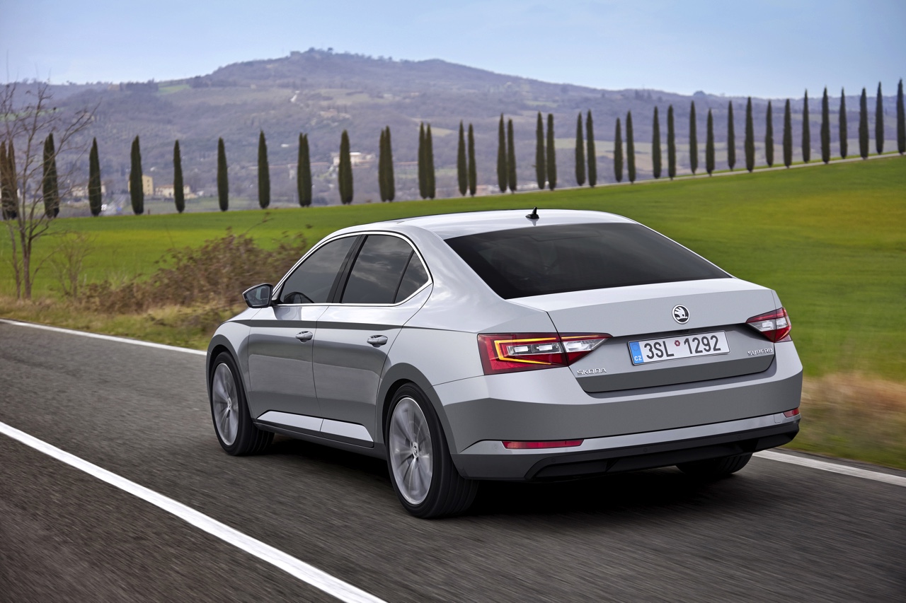 Nieuwe Skoda Superb getest: eerste indruk tijdens de persintroductie in Florence.