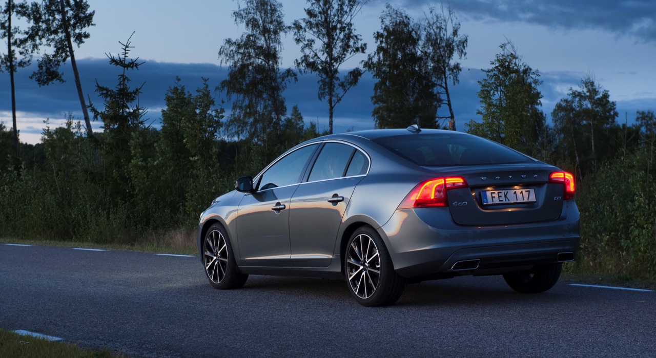 Volvo levert de vierwielaangedreven T6 AWD DRIVE-E motor in de XC60, V60 en S60. De voorwielaangedreven variant is komen te vervallen.