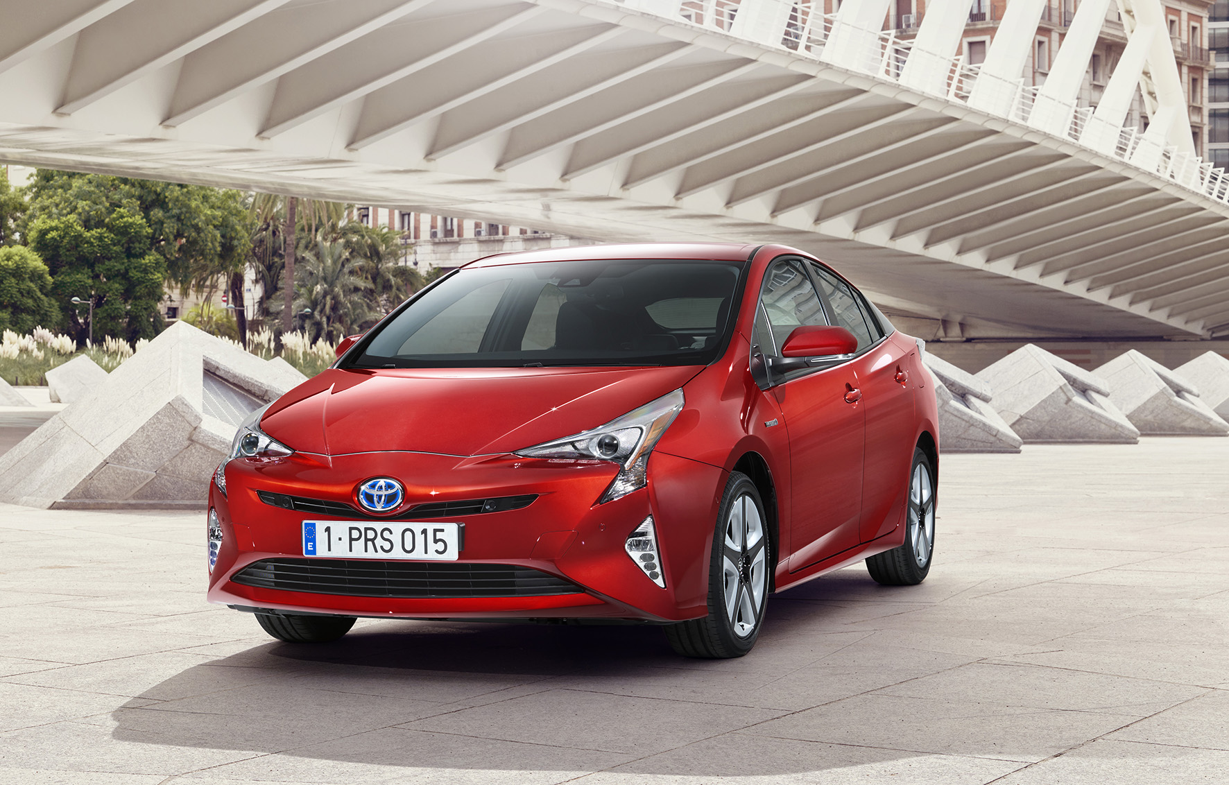 De nieuwe Toyota Prius is de zuinigste hybride ter wereld en beleeft zijn debuut op de IAA Frankfurt 2015.