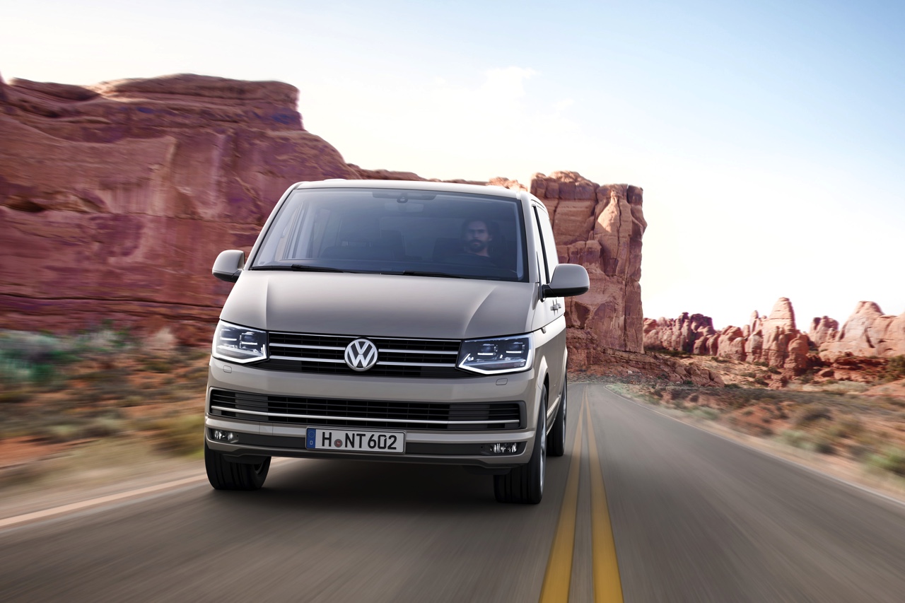 Autotest en rijimpressie van Volkswagen Transporter T6 2.0 TDI 75 kW en Multivan 2.0 TDI 140 kW.