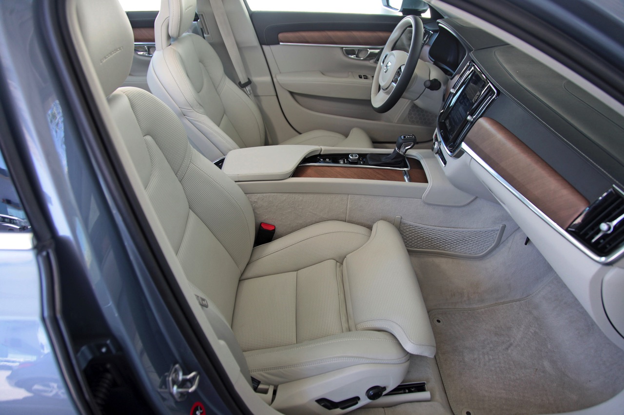 Autotest Volvo S90 T6 en V90 D5 AWD PowerPulse, de nieuwe topmodellen van Volvo waarmee de Zweden het premium en luxe segment betreedt. Klaar voor de Duitsers?