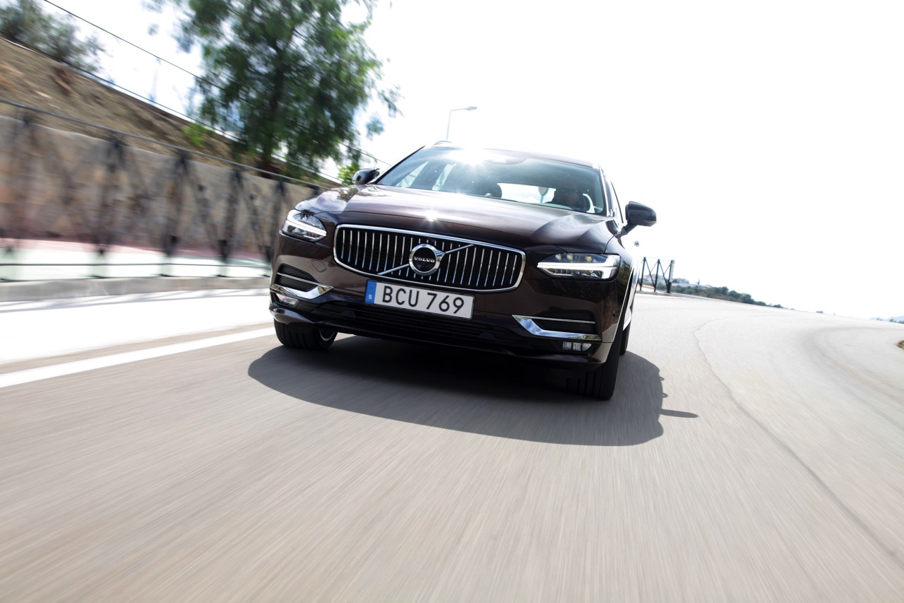 Autotest Volvo S90 T6 en V90 D5 AWD PowerPulse, de nieuwe topmodellen van Volvo waarmee de Zweden het premium en luxe segment betreedt. Klaar voor de Duitsers?