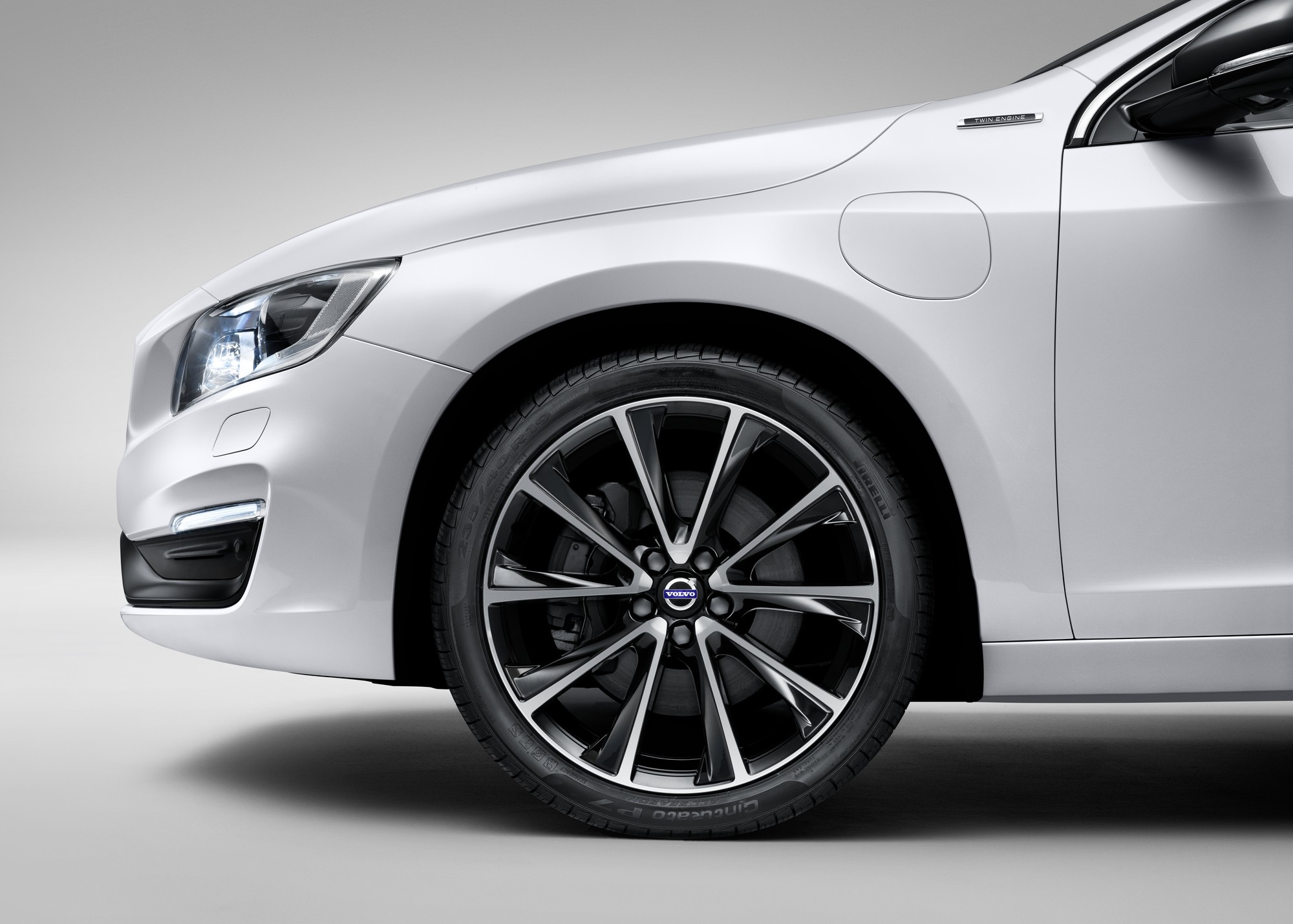 Volvo V60 D5 Twin Engine naar Nederland als Special Edition in een oplage van 200 stuks voor de prijs van 59.995 euro.