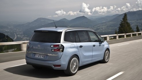 Citron vindt het tijd om nieuwe motoren toe te voegen aan het assortiment van de C4 Picasso en Grand C4 Picasso. Het gaat om een 1.6 e-THP met 165 pk voor beide MPVs en een 2.0 BlueHDi.