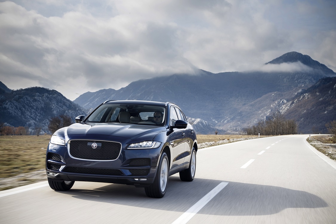 Jaguar presenteert nieuwe motoren en verschillende updates voor de XE, XF en F-Pace. De Ingenium-motorenfamilie wordt uitgebreid, net als de optielijsten van de autos.