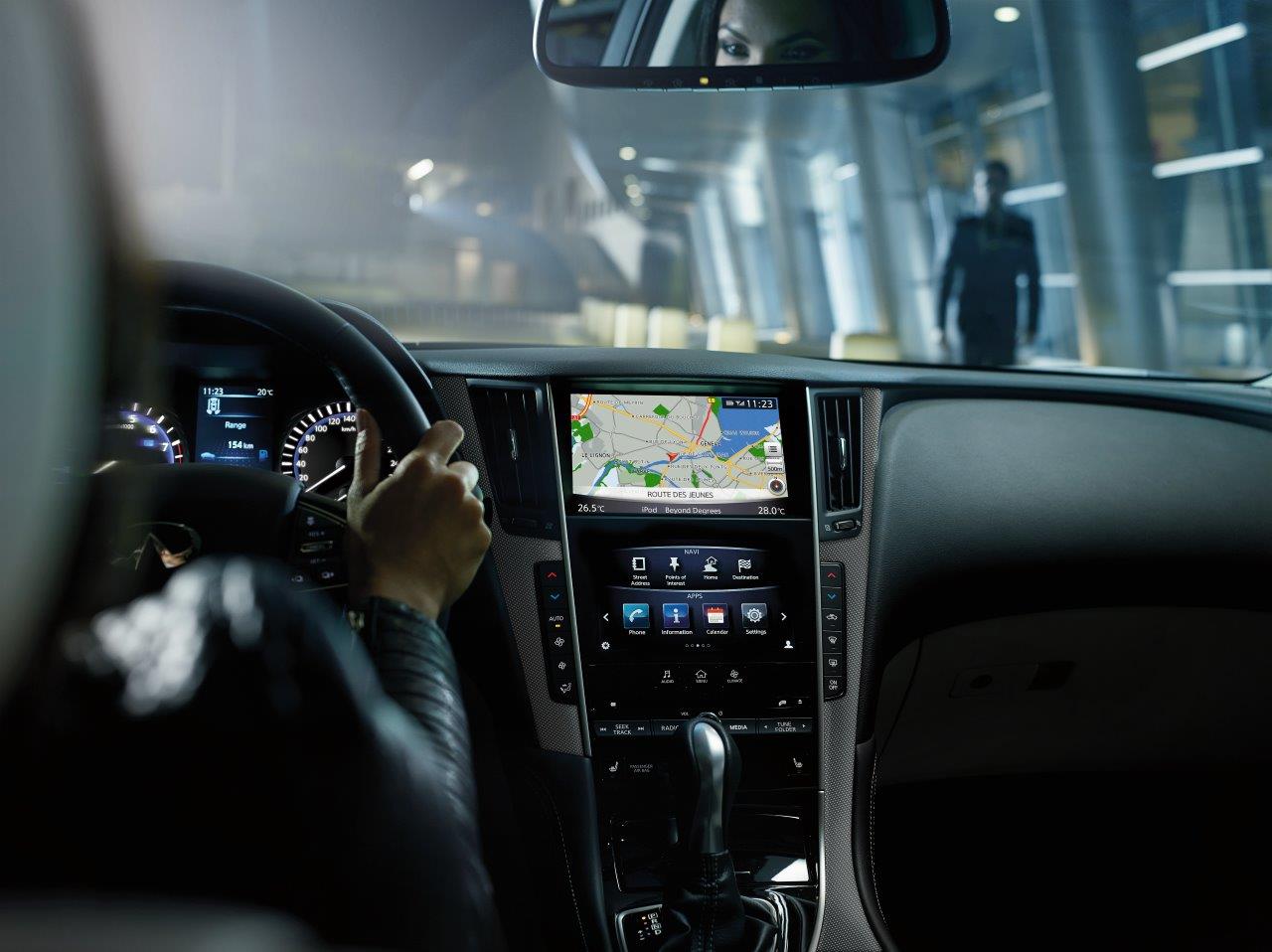 Nieuwe uitvoeringen Infiniti Q50 in 2015.