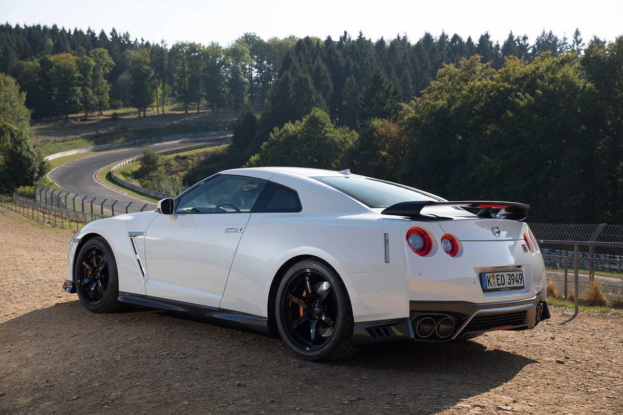 De Nissan GT-R is er nu ook als Track Edition, die met vooral een andere onderstelafstelling de snelste is na de GT-R Nismo.