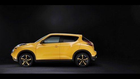 Facelift Nissan Juke een feit. Op details gewijzigd, maar wel veel nieuwe uitrustingsmogelijkheden en veiligheid. De 1.2 DIG-T vervangt 1.6. Vanaf zomer 2014 in Nederland.