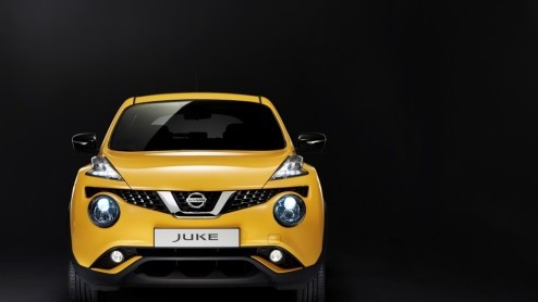 Facelift Nissan Juke een feit. Op details gewijzigd, maar wel veel nieuwe uitrustingsmogelijkheden en veiligheid. De 1.2 DIG-T vervangt 1.6. Vanaf zomer 2014 in Nederland.