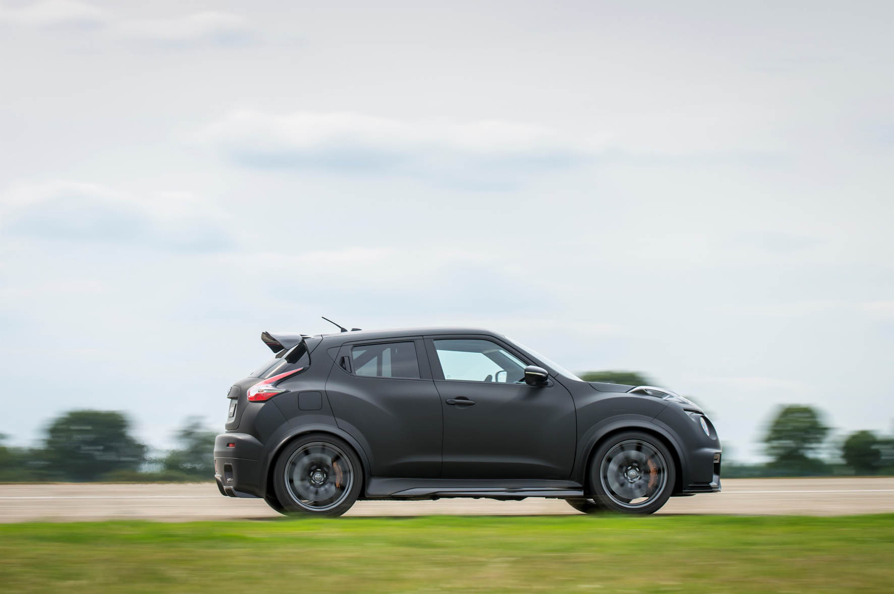 De Nissan Juke-R krijgt een vervolg als Juke-R 2.0 met 600 pk. Hij beleefde zijn debuut op Goodwood Festival of Speed.