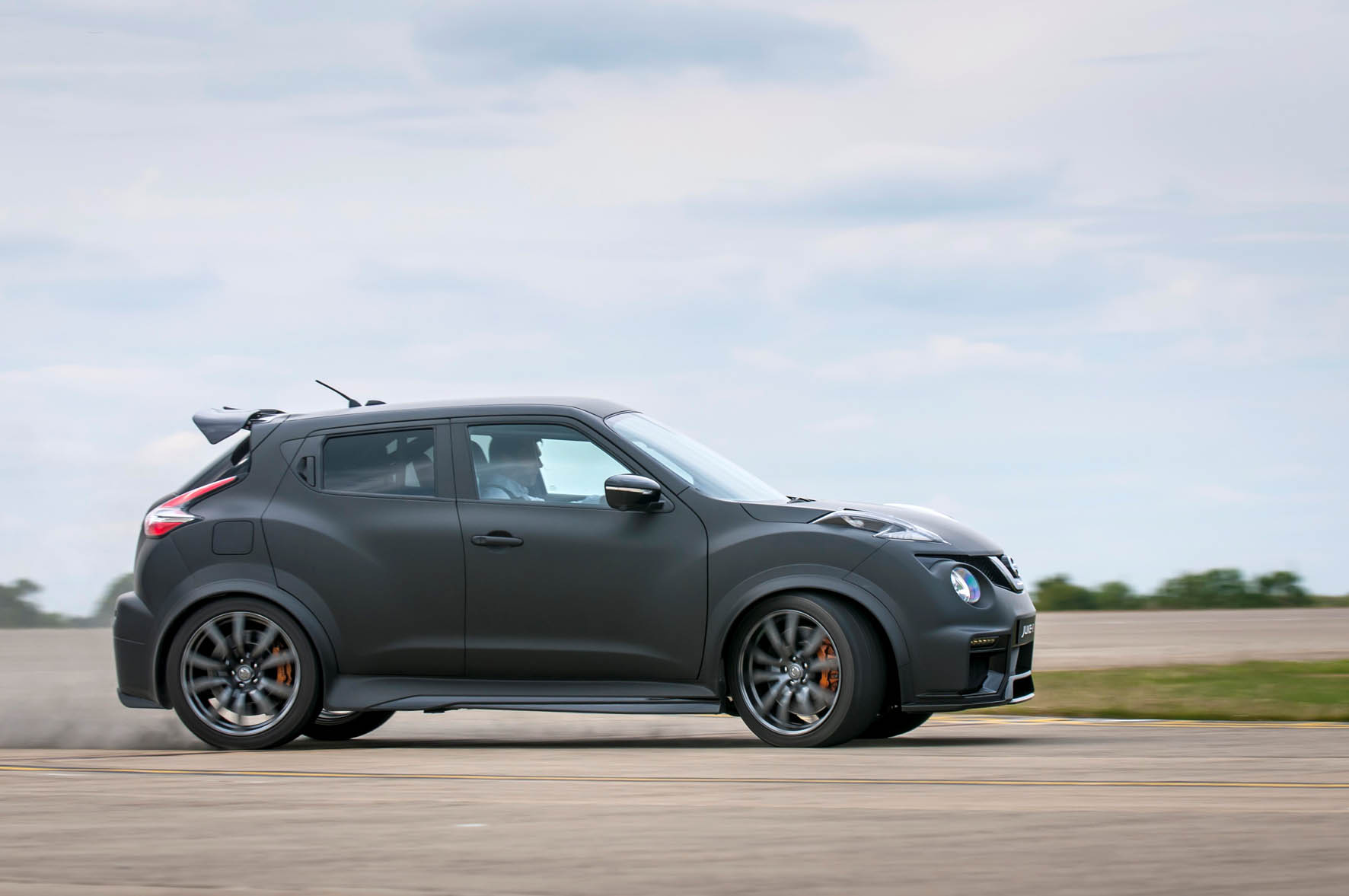 De Nissan Juke-R krijgt een vervolg als Juke-R 2.0 met 600 pk. Hij beleefde zijn debuut op Goodwood Festival of Speed.