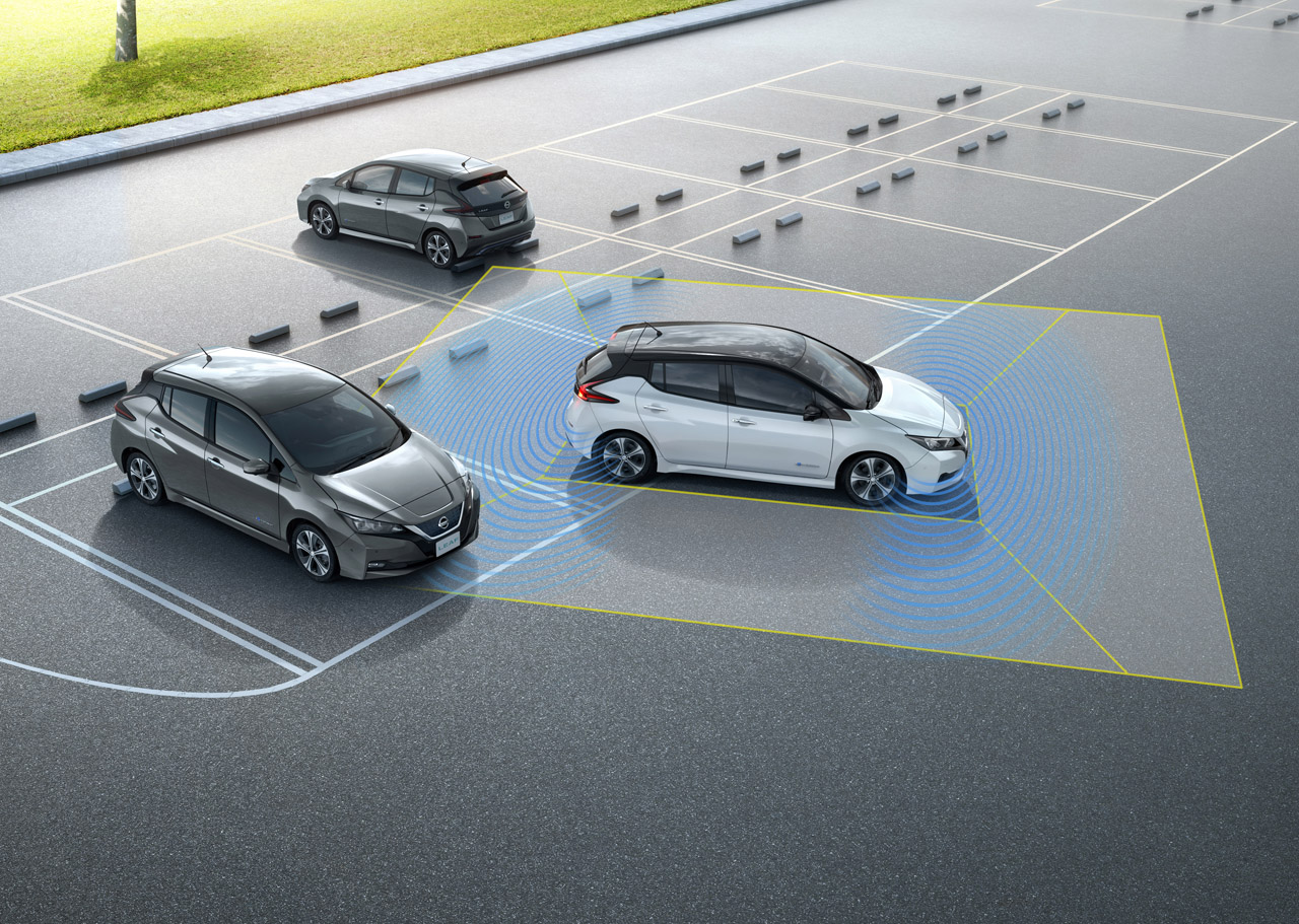 Nissan lanceert op de IAA de tweede generatie Leaf met een grotere actieradius en compleet nieuwe carrosserievorm.