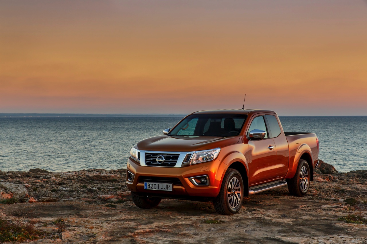 Prijzen en uitvoeringen nieuwe Nissan Navara bekend. De Nissan pick-up komt in januari 2016 naar Nederland.