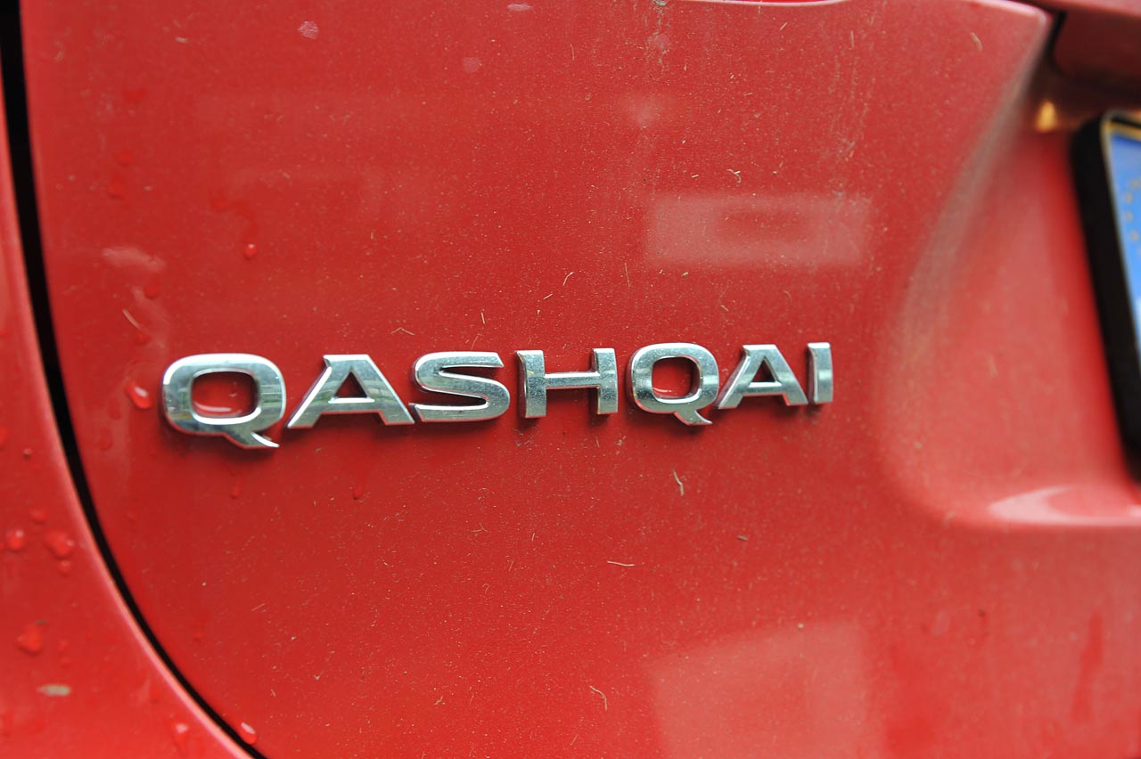 Nissan heeft de succesvolle Qashqai een facelift gegeven. De auto toont stoerder en krijgt elektronische toevoegingen met onder meer ProPilot.