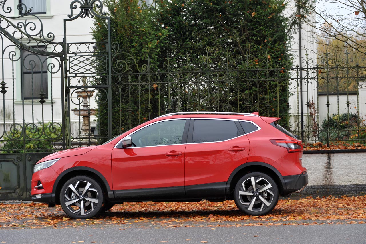 Nissan heeft de succesvolle Qashqai een facelift gegeven. De auto toont stoerder en krijgt elektronische toevoegingen met onder meer ProPilot.
