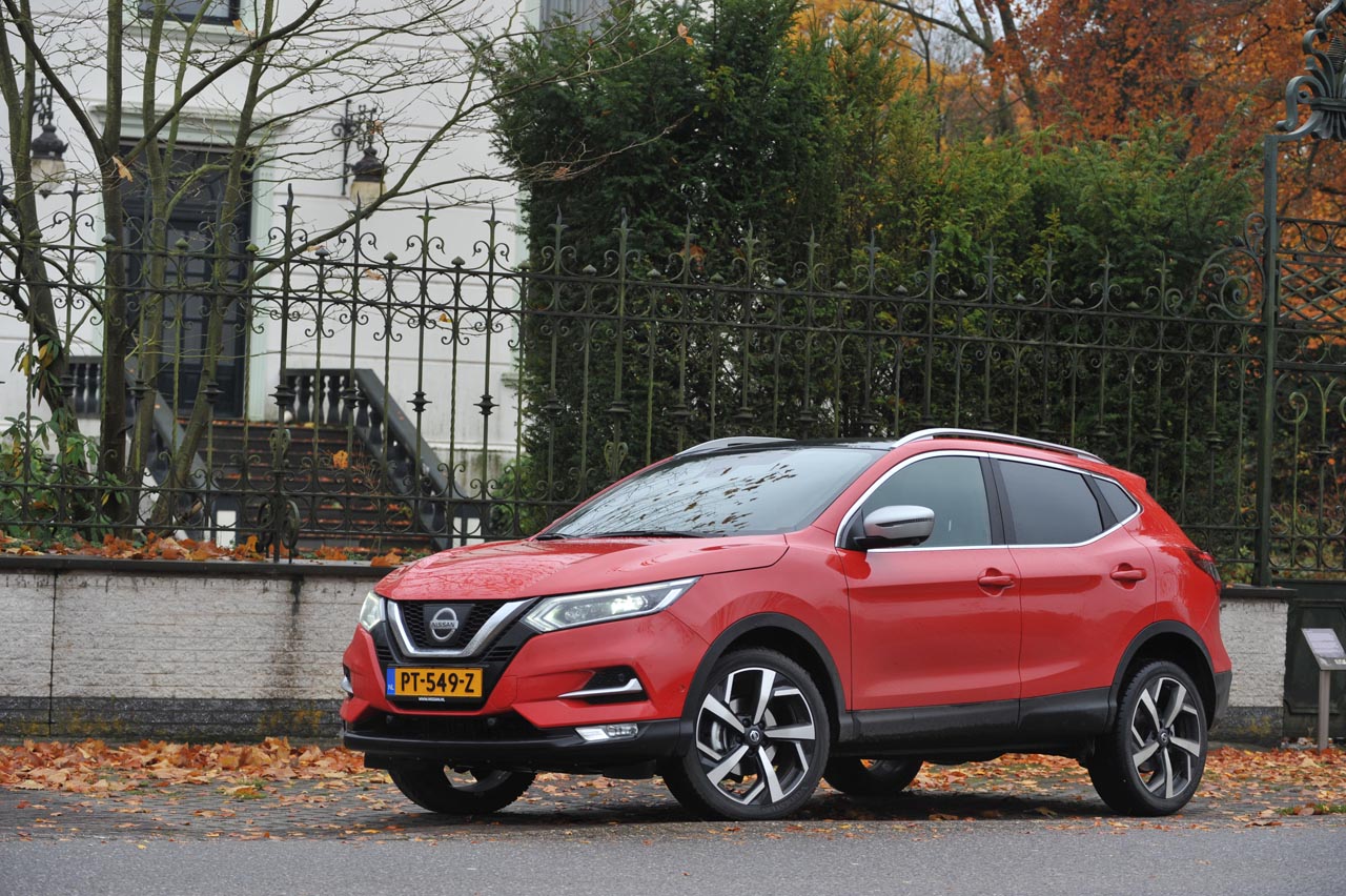 Nissan heeft de succesvolle Qashqai een facelift gegeven. De auto toont stoerder en krijgt elektronische toevoegingen met onder meer ProPilot.
