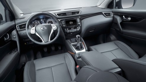 Autotest Nissan Qashqai 1.2 DIG-T. Eerste generatie Qashqai heeft Nissan geen windeieren gelegd.De crossover heeft werkelijk alle verwachtingen overtroffen. Heeft tweede generatie ook deze potentie?