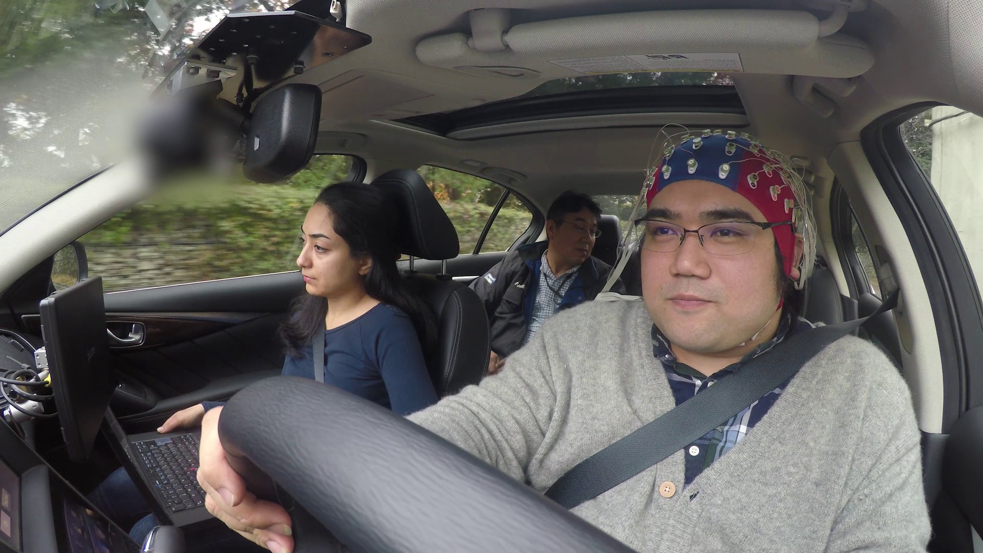 Nissan gebruikt signalen uit het menselijk brein om auto's beter te laten inspelen op plotselinge situaties.