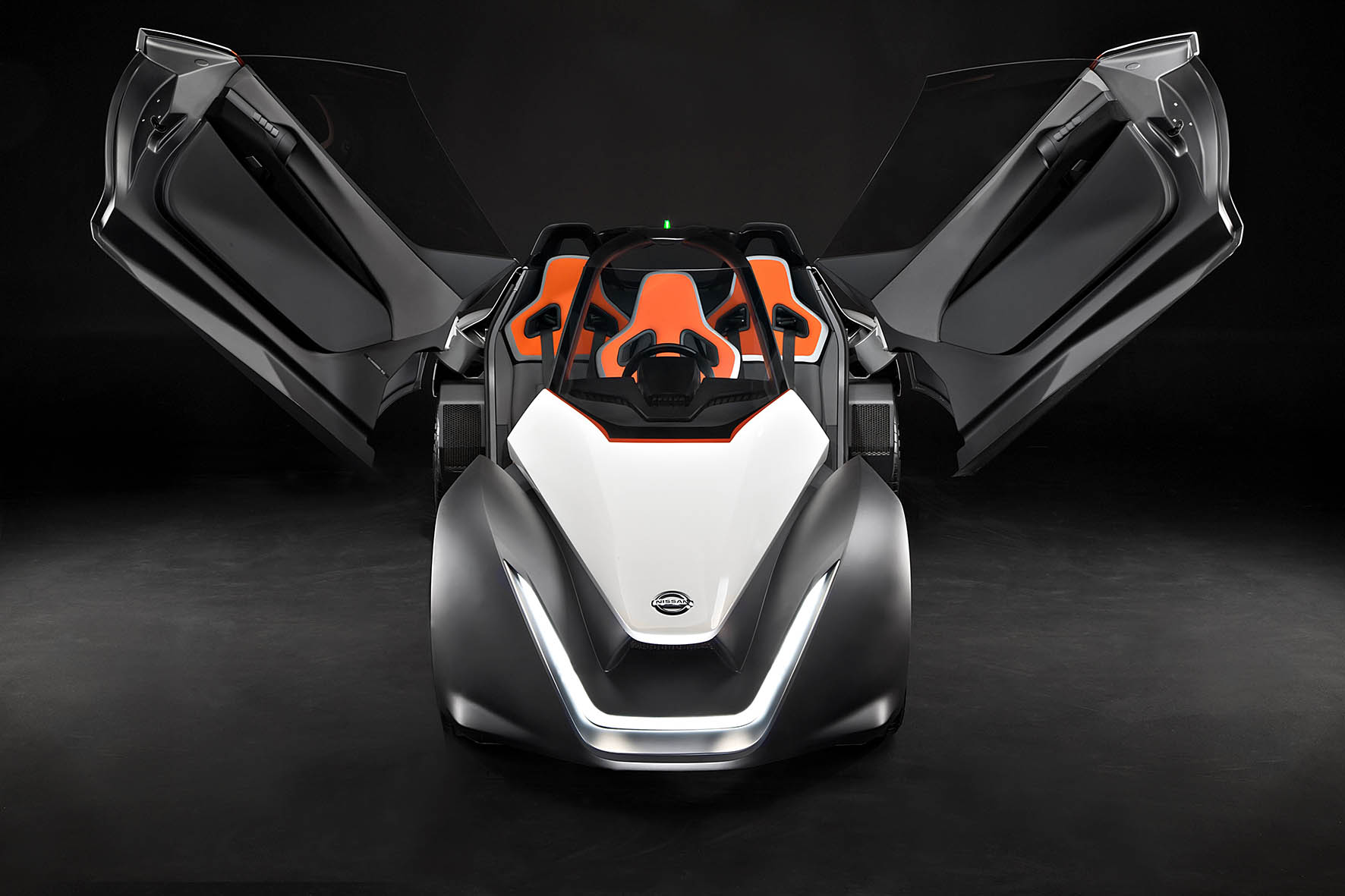 Nissan presenteert de elektrische auto voor autoliefhebbers. Geen Tesla maar de BladeGlider Concept.