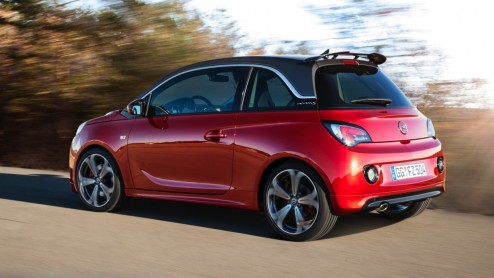 Opel Adam S met 1.4 Turbo 150 pk gaat als de brandweer en staat te schitteren op de Autosalon van Geneve 2014.