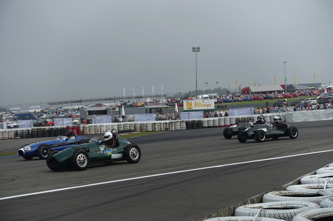 Verslag Oldtimer Grand Prix 2015 op Nburgring, een lekker Duits feestje met uitlaatgeweld!