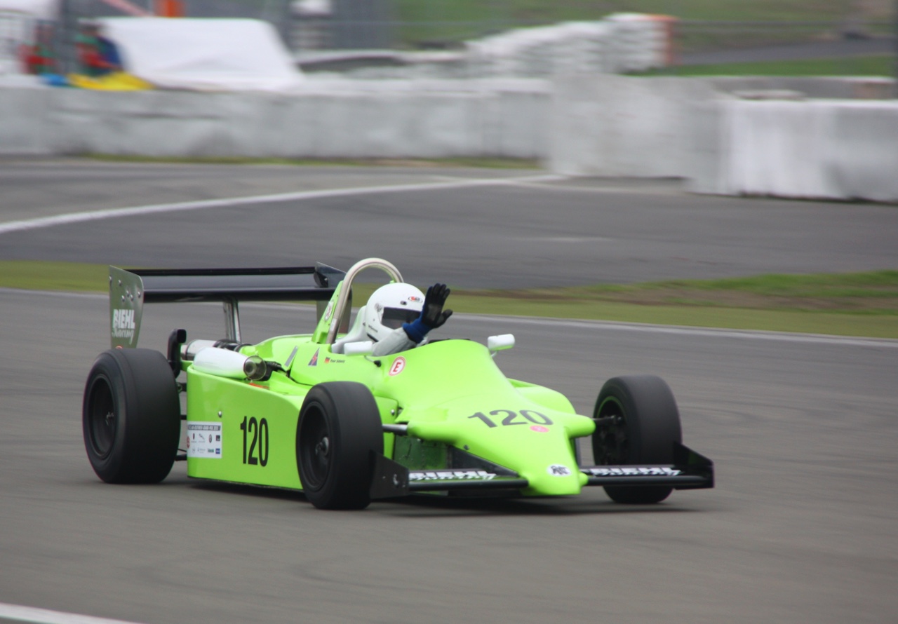 Verslag Oldtimer Grand Prix 2015 op Nburgring, een lekker Duits feestje met uitlaatgeweld!