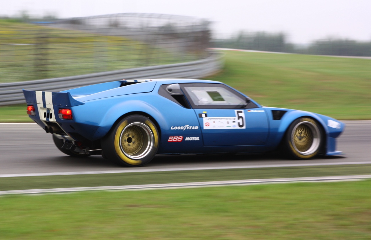 Verslag Oldtimer Grand Prix 2015 op Nburgring, een lekker Duits feestje met uitlaatgeweld!