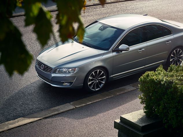 Volvo onthult de S90 met alle officile details en informatie. Het nieuwe vlaggenschip komt net na de zomer naar Nederland, evenals de nieuwe V90.
