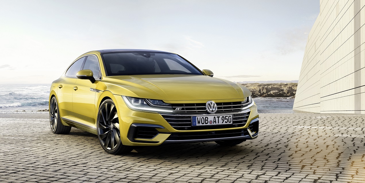 Volkswagen heeft het doek getrokken van de opvolger van de CC: de Arteon. In de loop van dit jaar kunnen we de nieuwe gran turismo al in de showrooms verwachten.