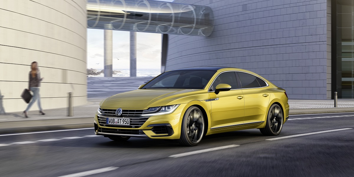 Volkswagen heeft het doek getrokken van de opvolger van de CC: de Arteon. In de loop van dit jaar kunnen we de nieuwe gran turismo al in de showrooms verwachten.
