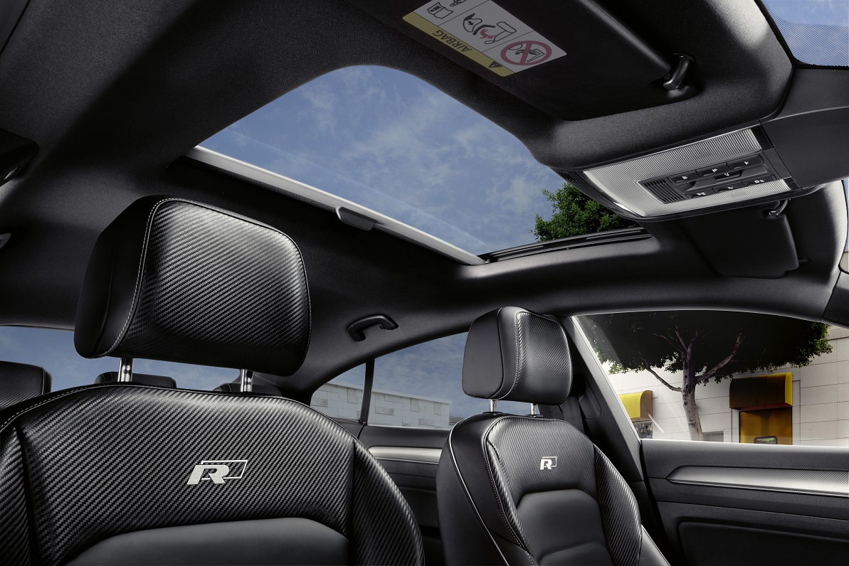 Volkswagen heeft het doek getrokken van de opvolger van de CC: de Arteon. In de loop van dit jaar kunnen we de nieuwe gran turismo al in de showrooms verwachten.