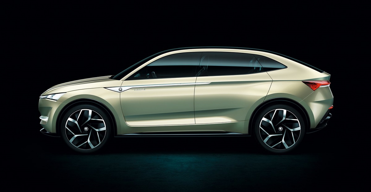 Skoda heeft de Vision E op een lichtere plek gezet, zodat we de auto nu goed kunnen bekijken. De komende jaren krijgt de auto nog een aantal elektrische broertjes en zusjes.