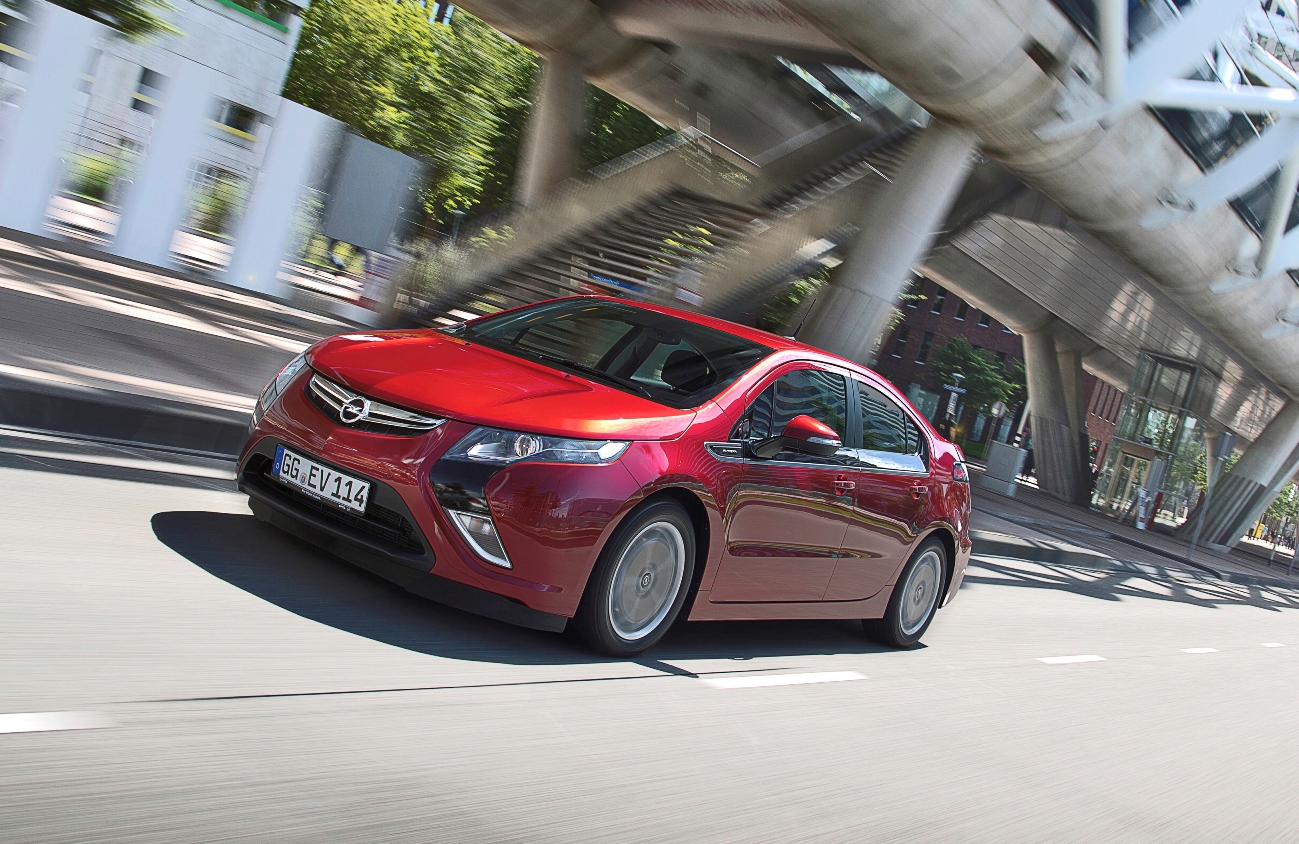 Deze plug-in hybrides zijn volgens LeaseAutoVandaag nu nog leverbaar met 7% bijtelling in 2015.