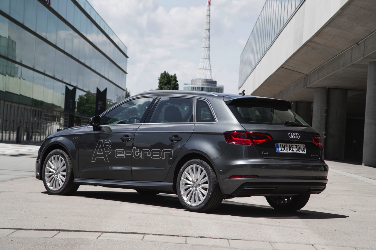 Deze plug-in hybrides zijn volgens LeaseAutoVandaag nu nog leverbaar met 7% bijtelling in 2015.