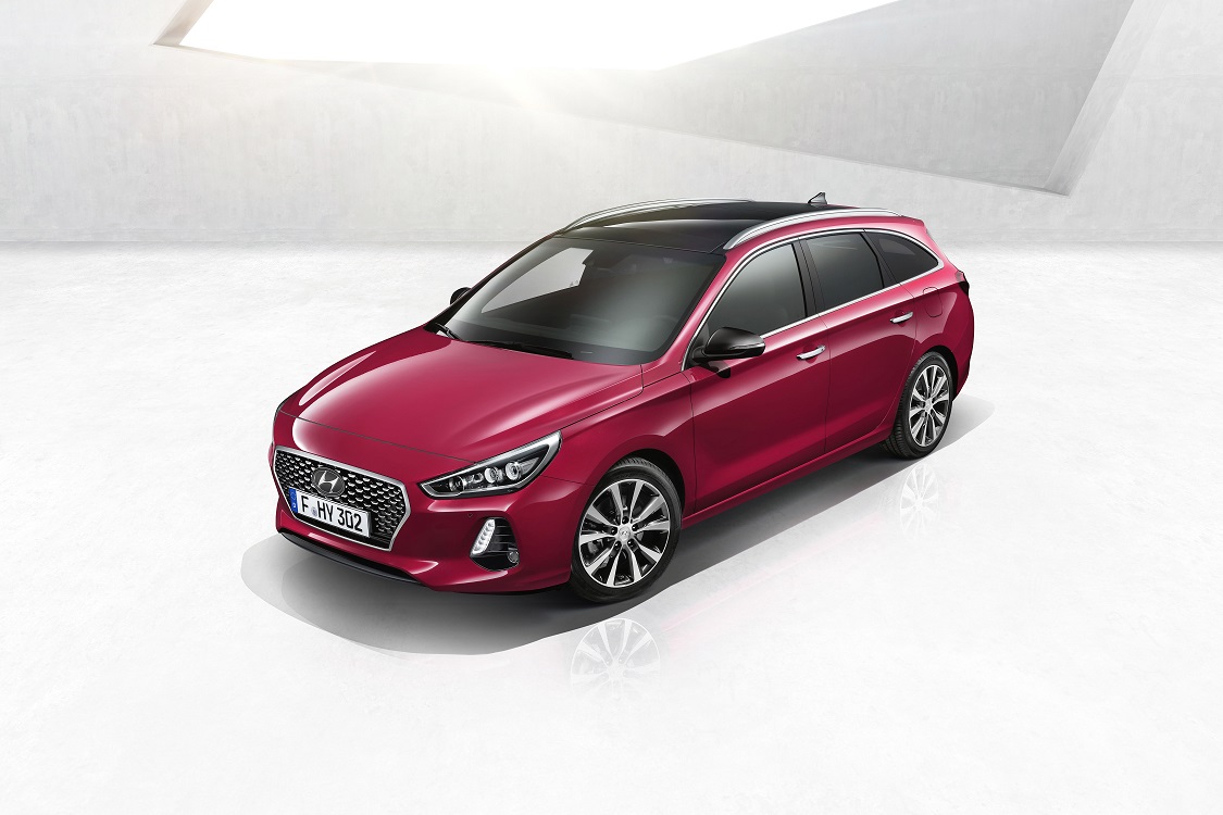 Hyundai kon niet wachten tot de Autosalon van Genve volgende maand en trok vandaag alvast het doek van de nieuwe i30 Wagon.
