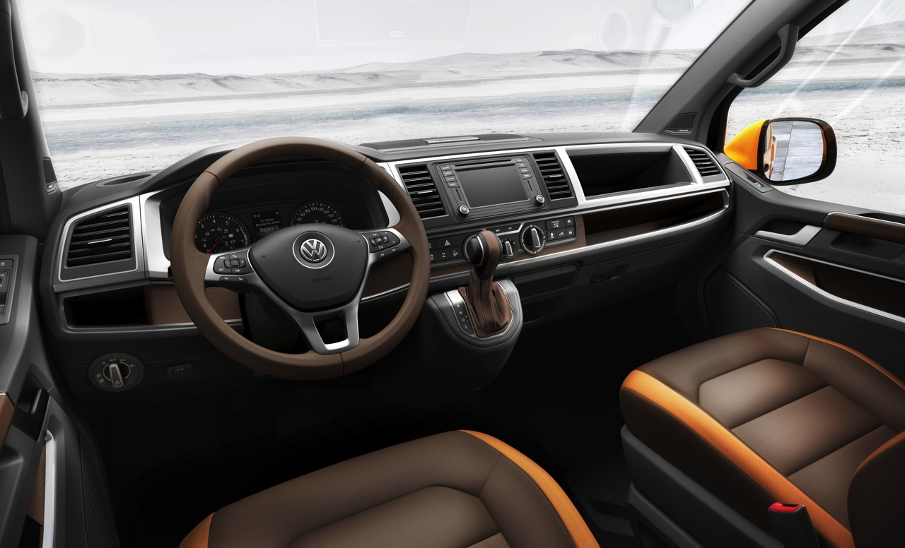 Nieuwe Volkswagen Transporter en Multivan worden op 15 april 2015 onthuld, maar het is nog niet bekend of de nieuwe bedrijfswagen op de AutoRAI komt te staan.