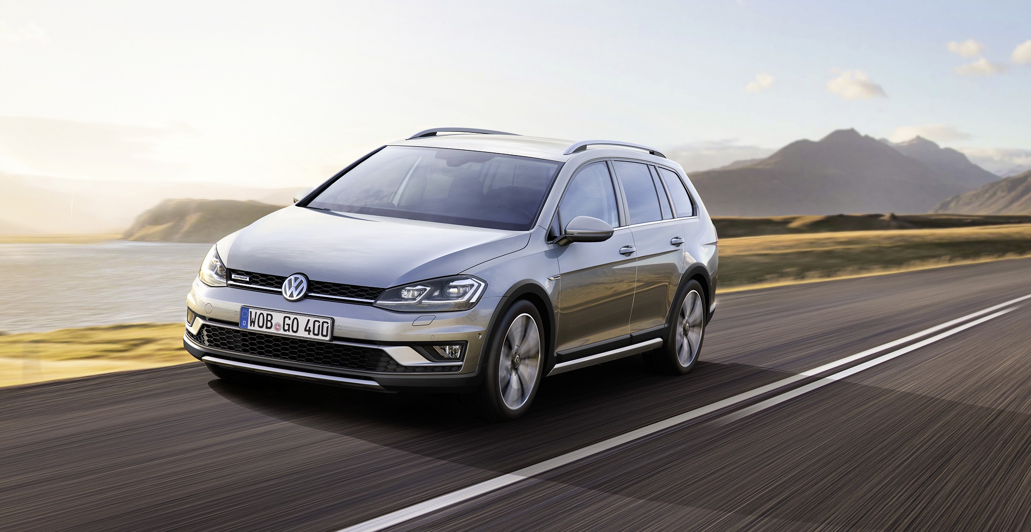 Het lag natuurlijk al in de lijn der verwachting, maar na de gewone Golf, de Variant, de GTI en de e-Golf is nu ook de Alltrack aan een facelift onderworpen.