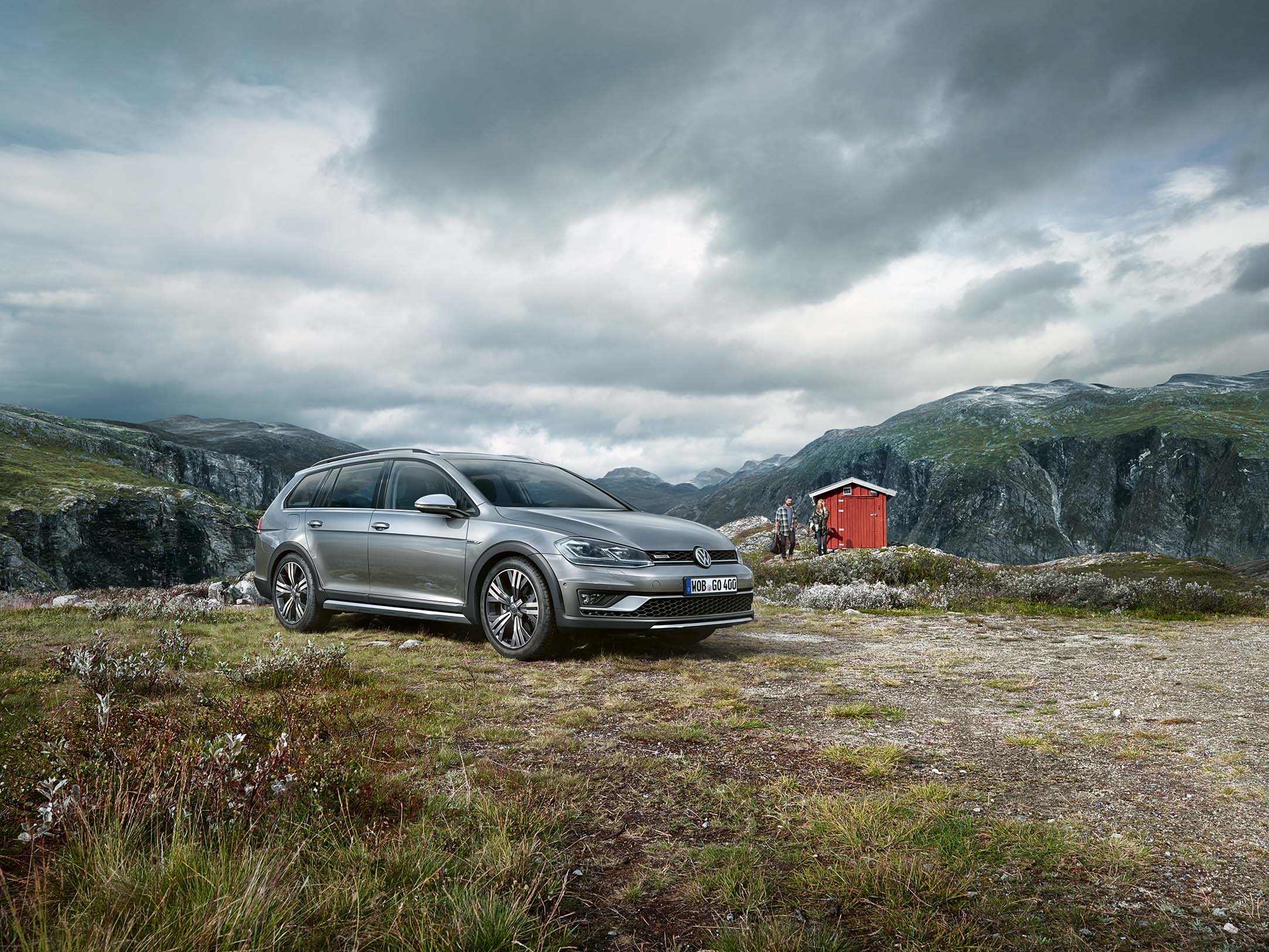 Het lag natuurlijk al in de lijn der verwachting, maar na de gewone Golf, de Variant, de GTI en de e-Golf is nu ook de Alltrack aan een facelift onderworpen.