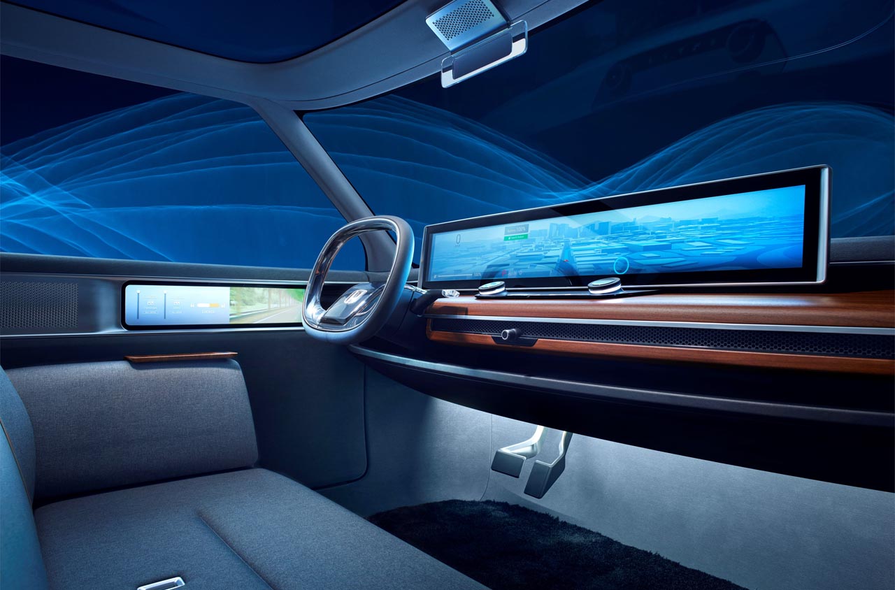 Honda laat in Frankfurt de Urban EV Concept zien, een compacte, elektrisch aangedreven auto die in 2019 zal verschijnen.