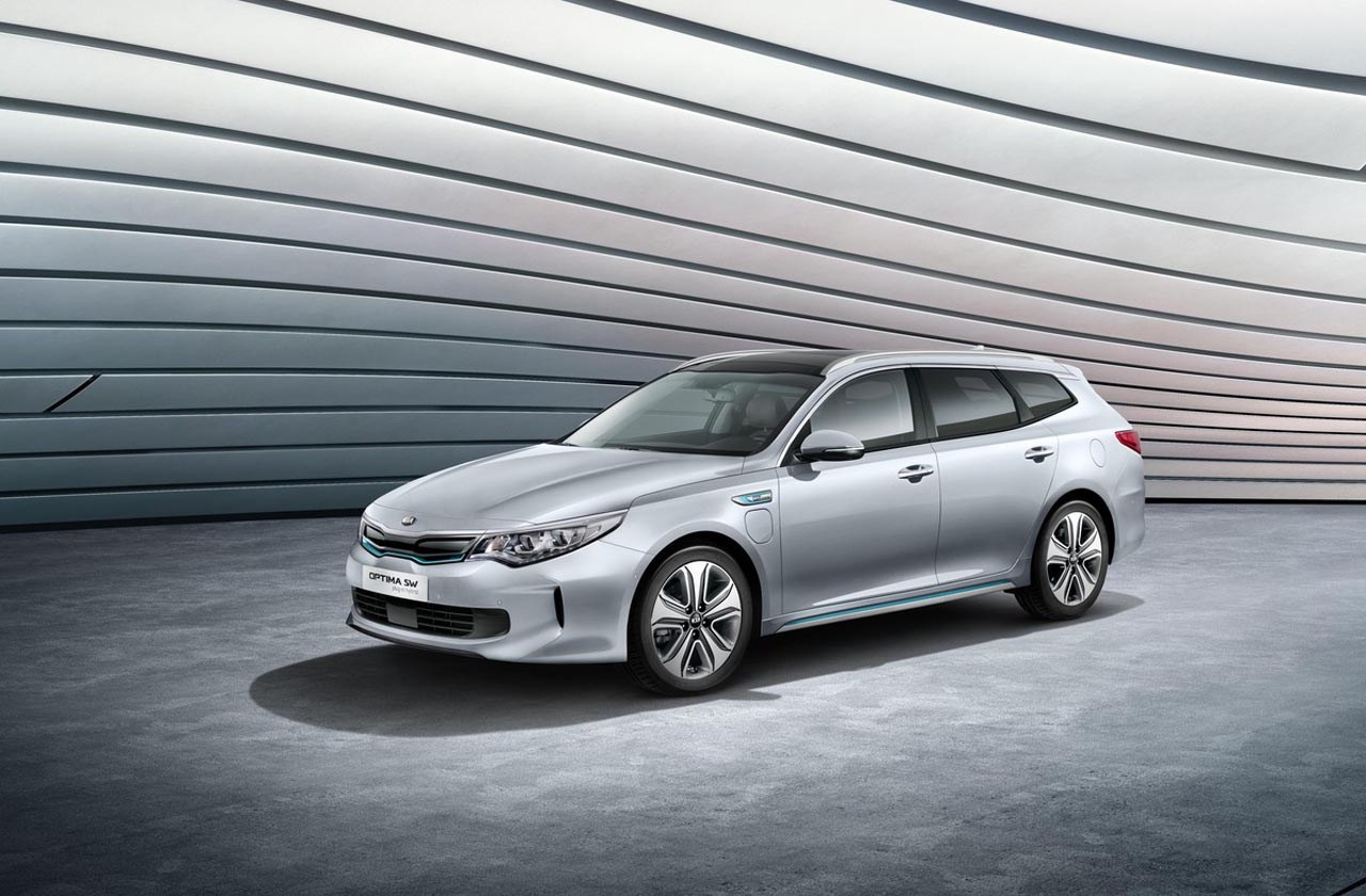 Kia maakt de prijs bekend van de Optima Sportswagen Plug-in Hybrid.