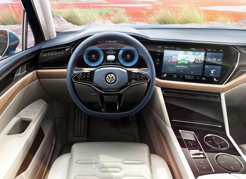 Dook laatst al de volledig nieuwe Polo op in Zuid-Afrika, nu blijkt dat de nieuwe Touareg ernaast stond geparkeerd! De auto blijkt opvallend dicht bij de T-Prime GTE Concept te zijn gebleven.