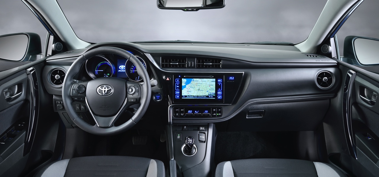 Facelift Toyota Auris 2015 voorbereid op Autosalon van Genve. Op 3 maart maakt Toyota alle details van de vernieuwde Auris bekend.