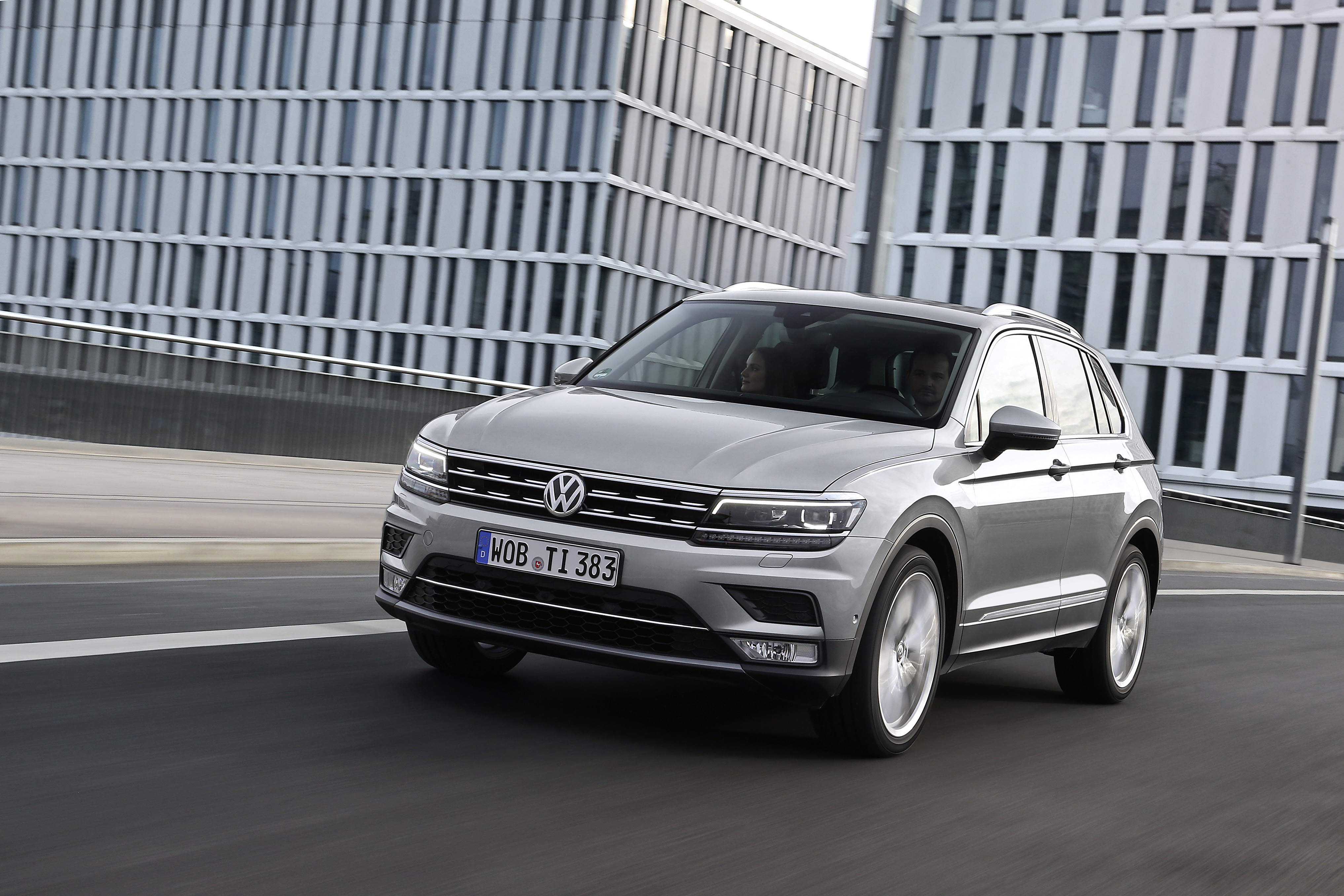 Roetfilters voor direct ingespoten benzinemotoren. Volkswagen start ermee met de Tiguan 1.4 TFSI en Audi met de A5 2.0 TFSI